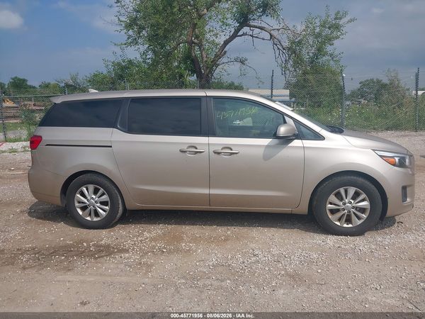 2017 KIA SEDONA LX
