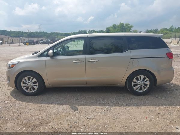 2017 KIA SEDONA LX