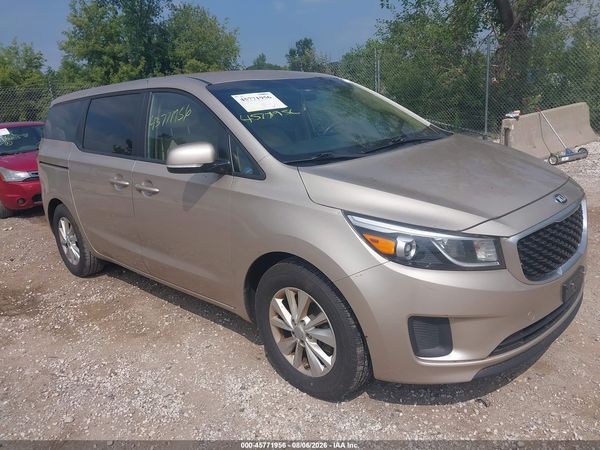 2017 KIA SEDONA LX