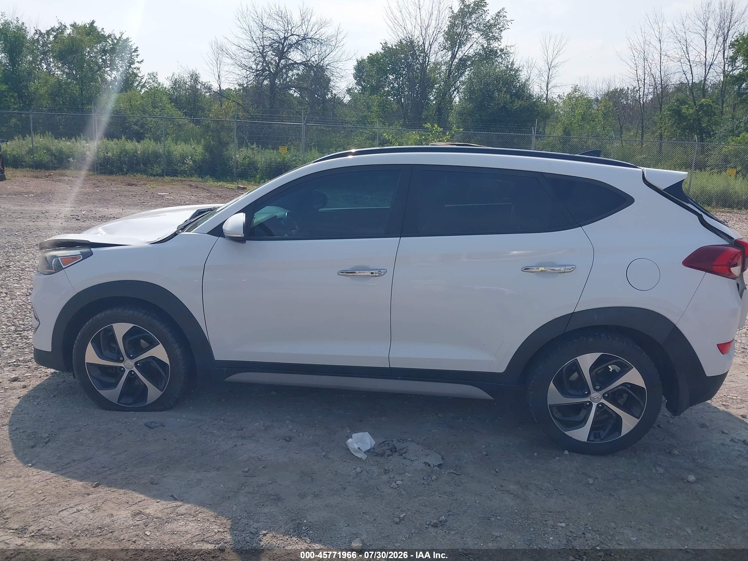 2017 HYUNDAI TUCSON LIMITED