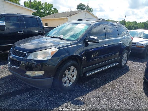 2012 CHEVROLET TRAVERSE — I2