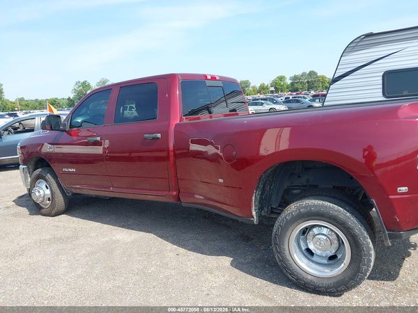 2022 RAM 3500 TRADESMAN  4X4 8' BOX