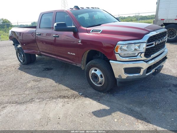 2022 RAM 3500 TRADESMAN  4X4 8' BOX