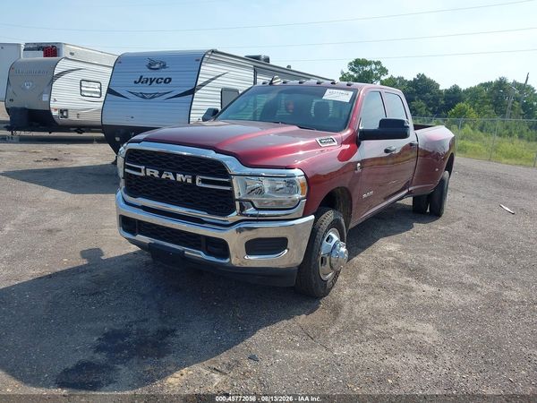 2022 RAM 3500 TRADESMAN  4X4 8' BOX