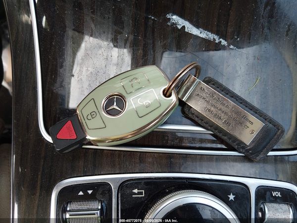 2016 MERCEDES-BENZ C 300 4MATIC