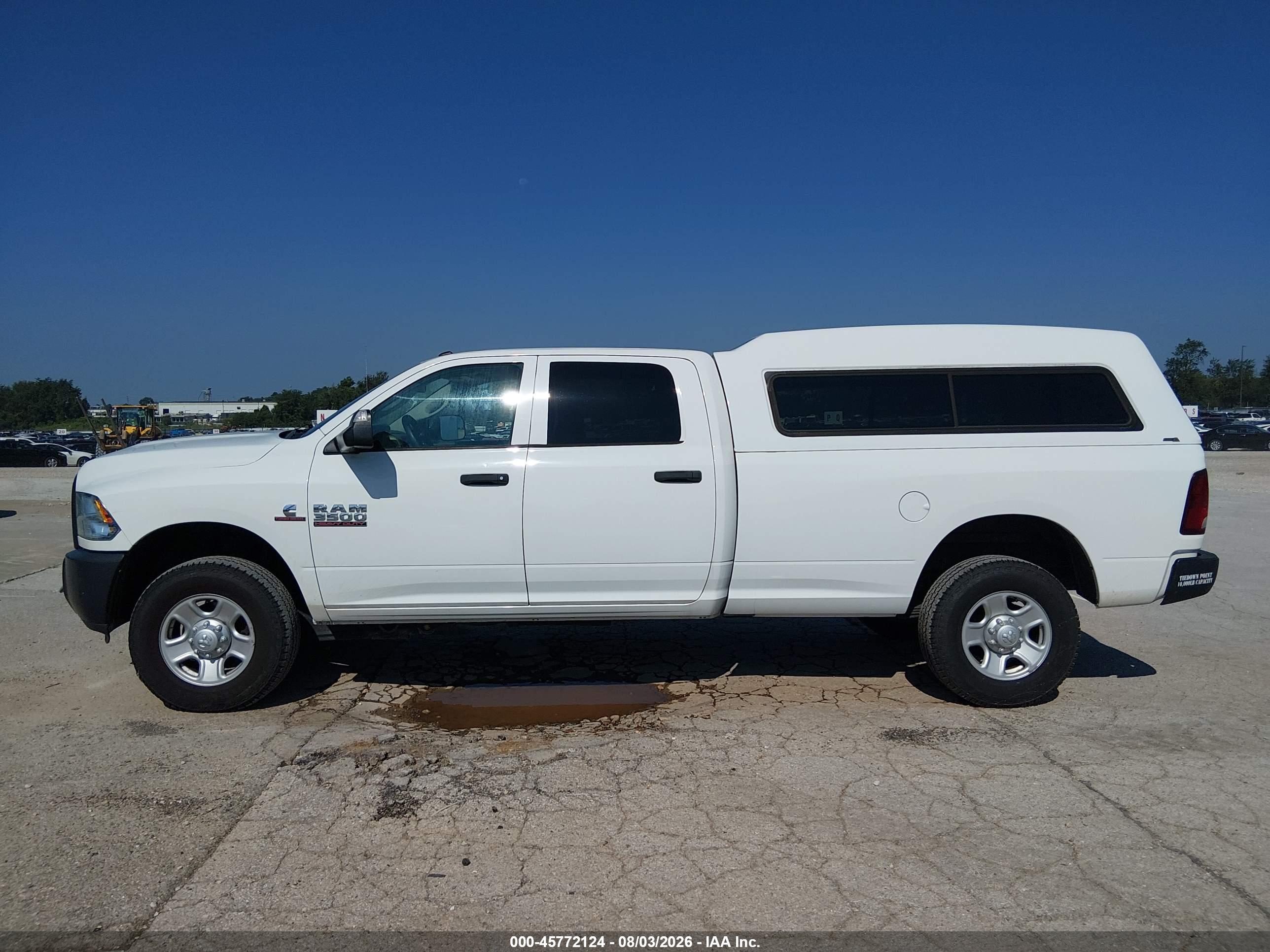 2017 RAM 3500 TRADESMAN  4X4 8' BOX