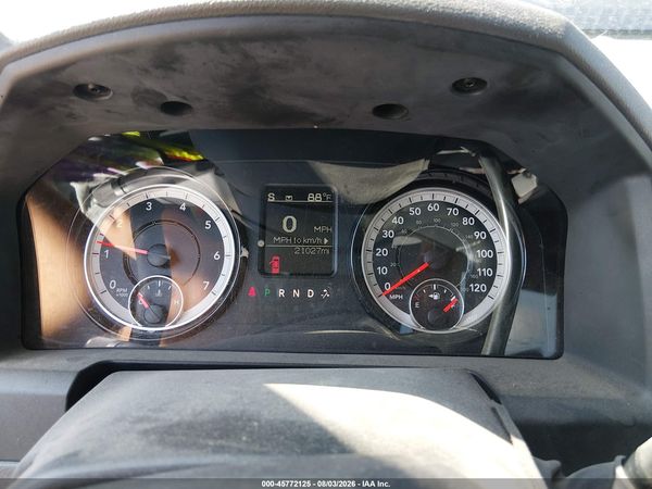 2018 RAM 2500 TRADESMAN  4X4 8' BOX