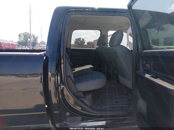 2018 RAM 2500 TRADESMAN  4X4 8' BOX