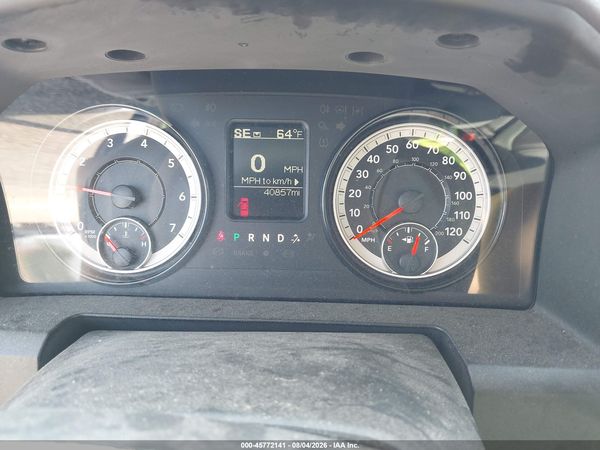 2019 RAM 1500 CLASSIC TRADESMAN  4X4 8' BOX