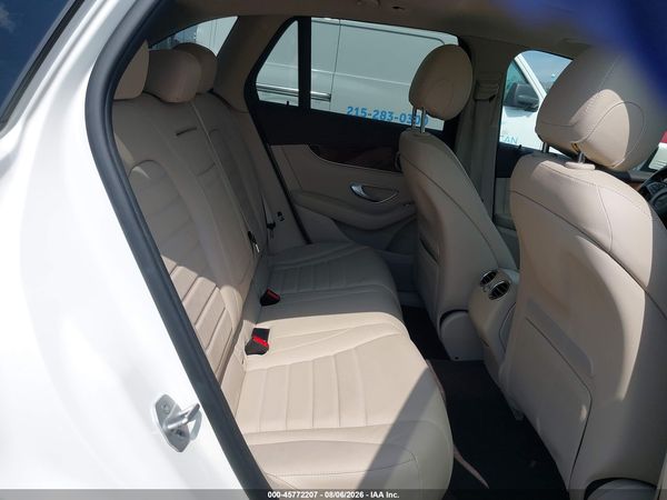 2016 MERCEDES-BENZ GLC 300 4MATIC