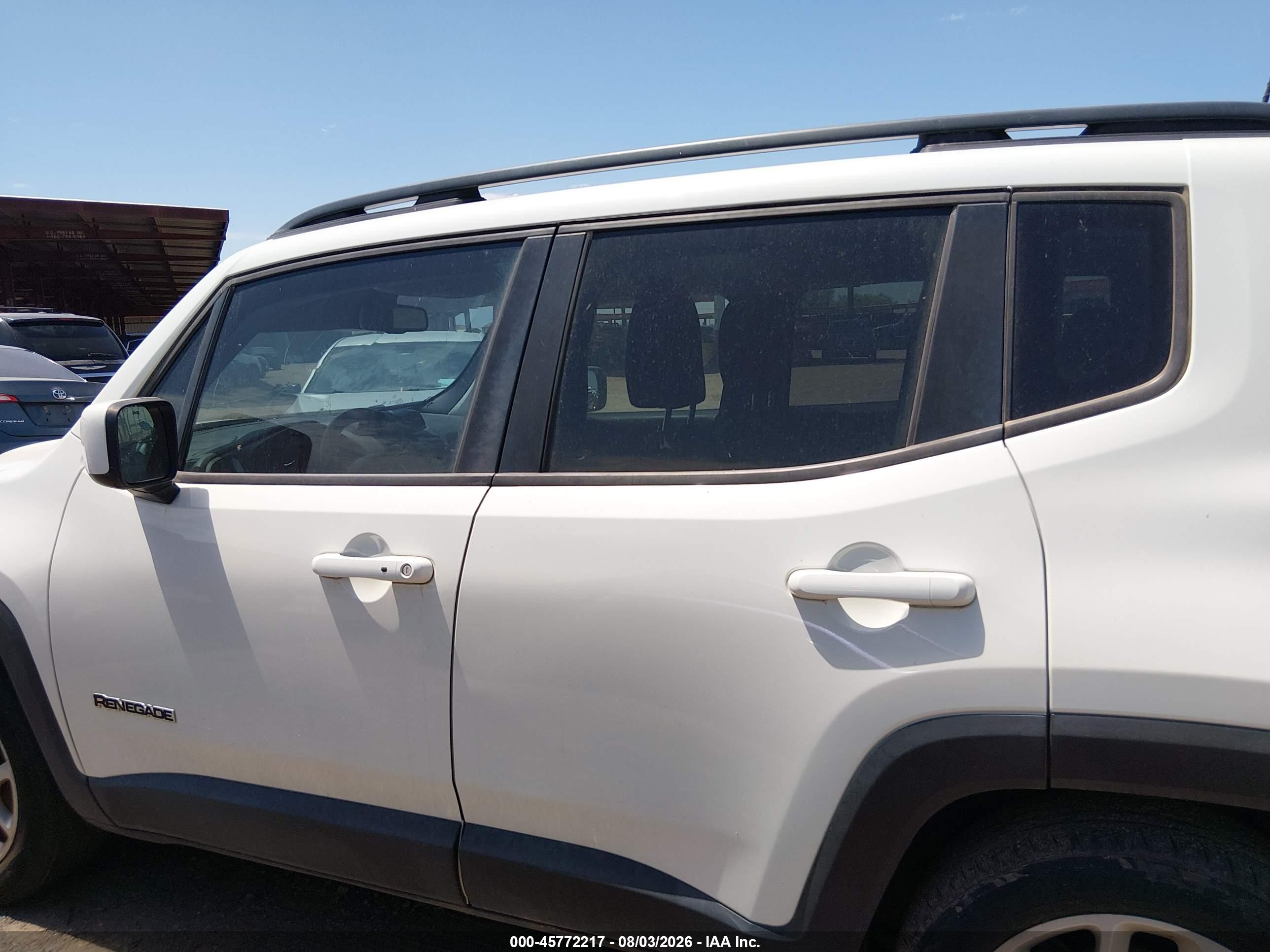 2018 JEEP RENEGADE LATITUDE FWD