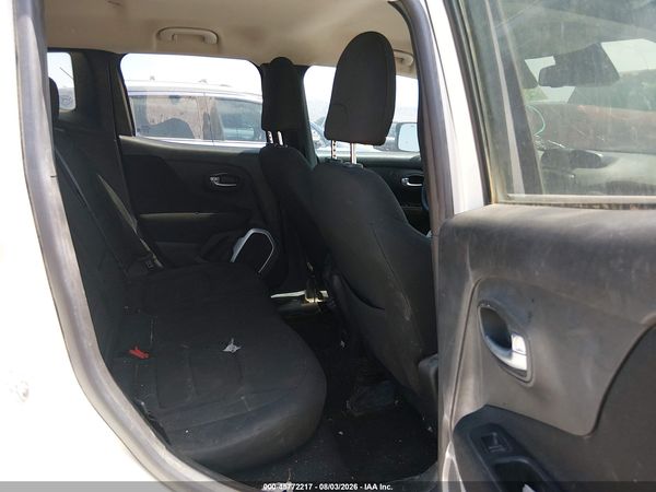 2018 JEEP RENEGADE LATITUDE FWD