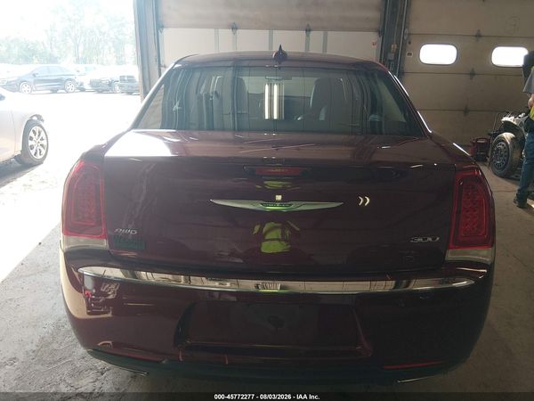 2017 CHRYSLER 300 LIMITED AWD