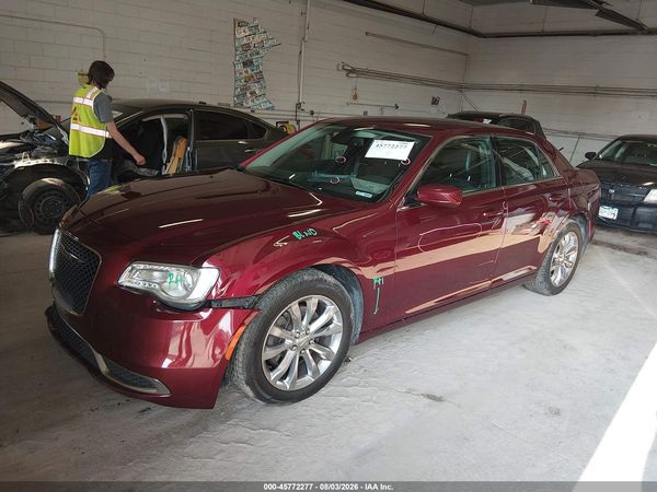 2017 CHRYSLER 300 LIMITED AWD