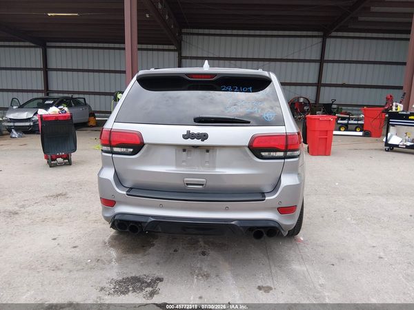 2016 JEEP GRAND CHEROKEE SRT-8
