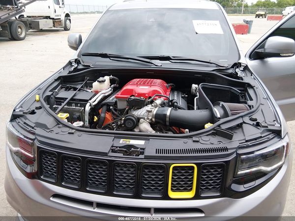 2016 JEEP GRAND CHEROKEE SRT-8