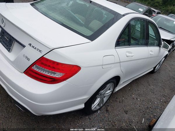 2014 MERCEDES-BENZ C 300 SPORT 4MATIC