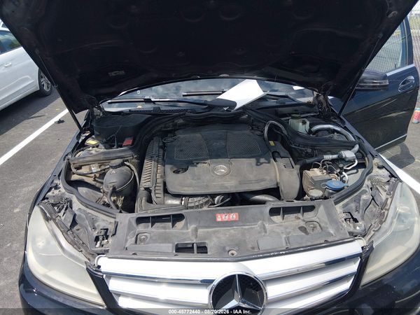 2013 MERCEDES-BENZ C 300 SPORT 4MATIC