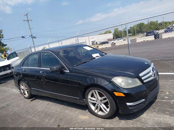 2013 MERCEDES-BENZ C 300 SPORT 4MATIC