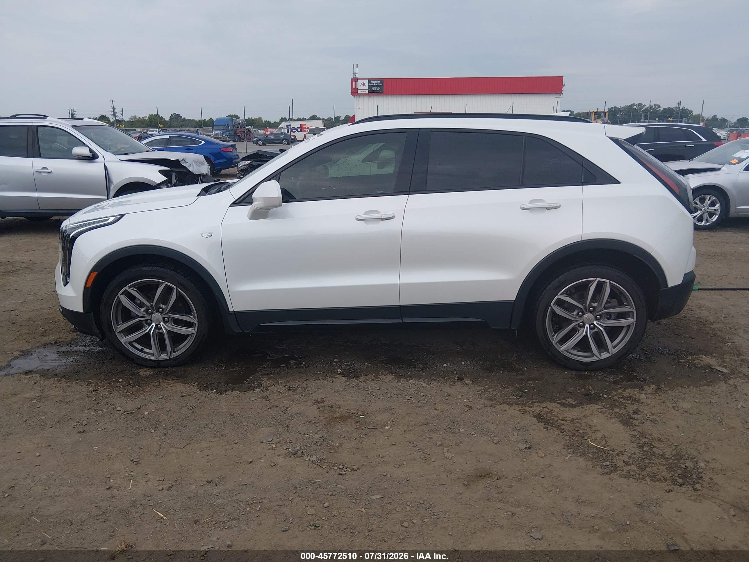 2019 CADILLAC XT4 SPORT