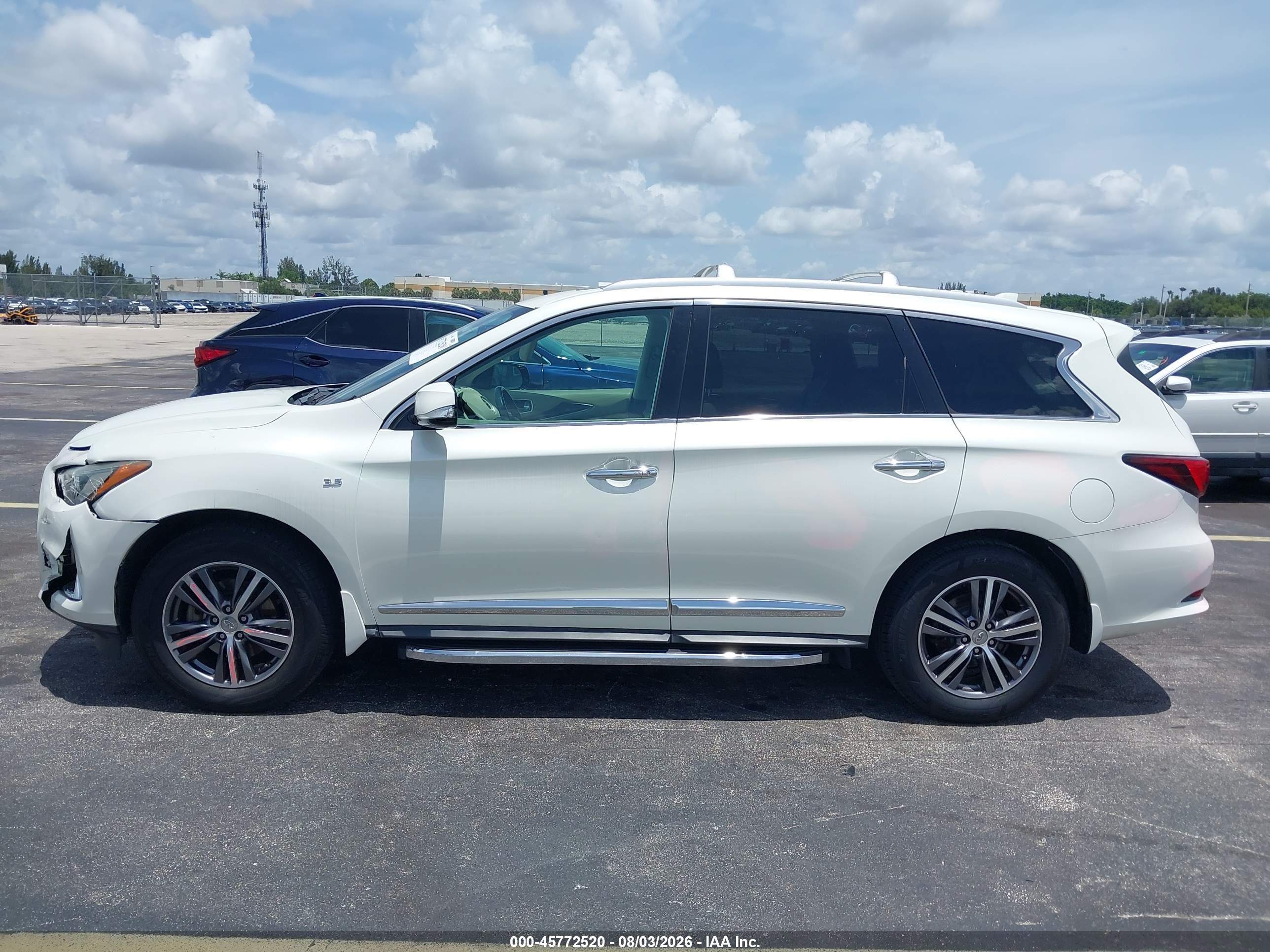 2017 INFINITI QX60