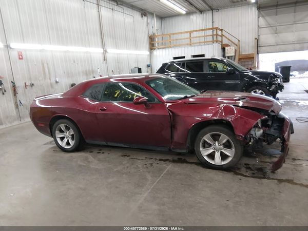 2018 DODGE CHALLENGER SXT