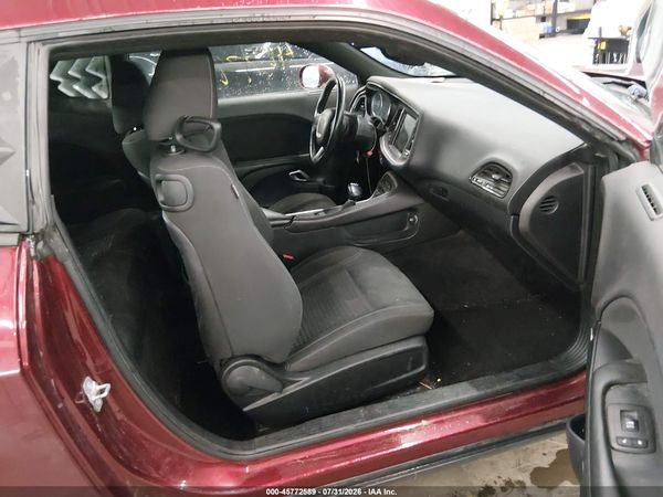 2018 DODGE CHALLENGER SXT
