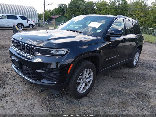 2024 JEEP GRAND CHEROKEE LAREDO X 4X4