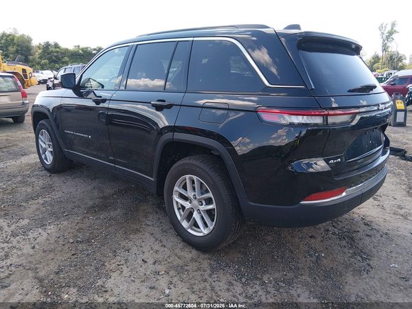 2024 JEEP GRAND CHEROKEE LAREDO X 4X4