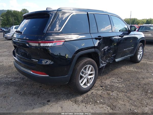 2024 JEEP GRAND CHEROKEE LAREDO X 4X4