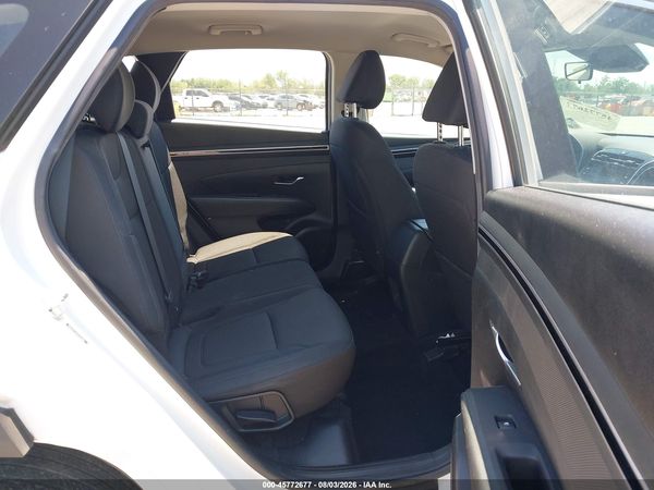 2023 HYUNDAI TUCSON SE
