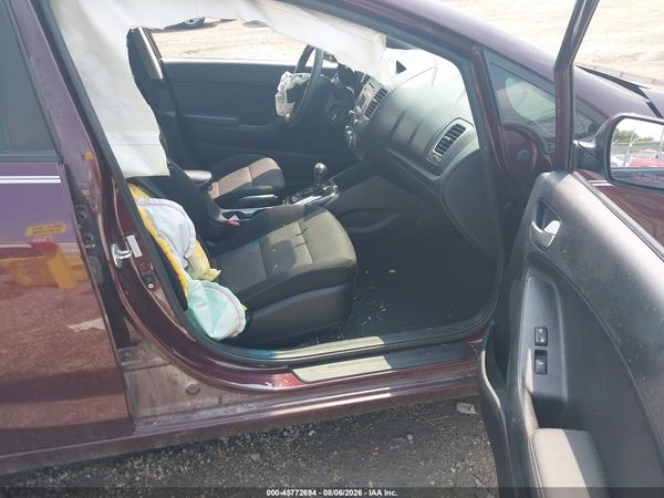 2017 KIA FORTE LX