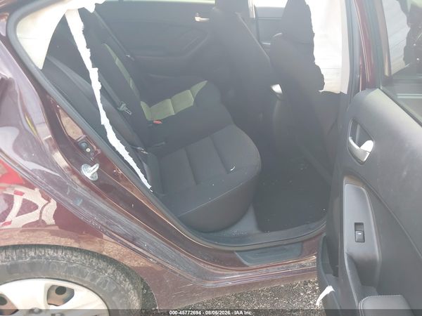 2017 KIA FORTE LX