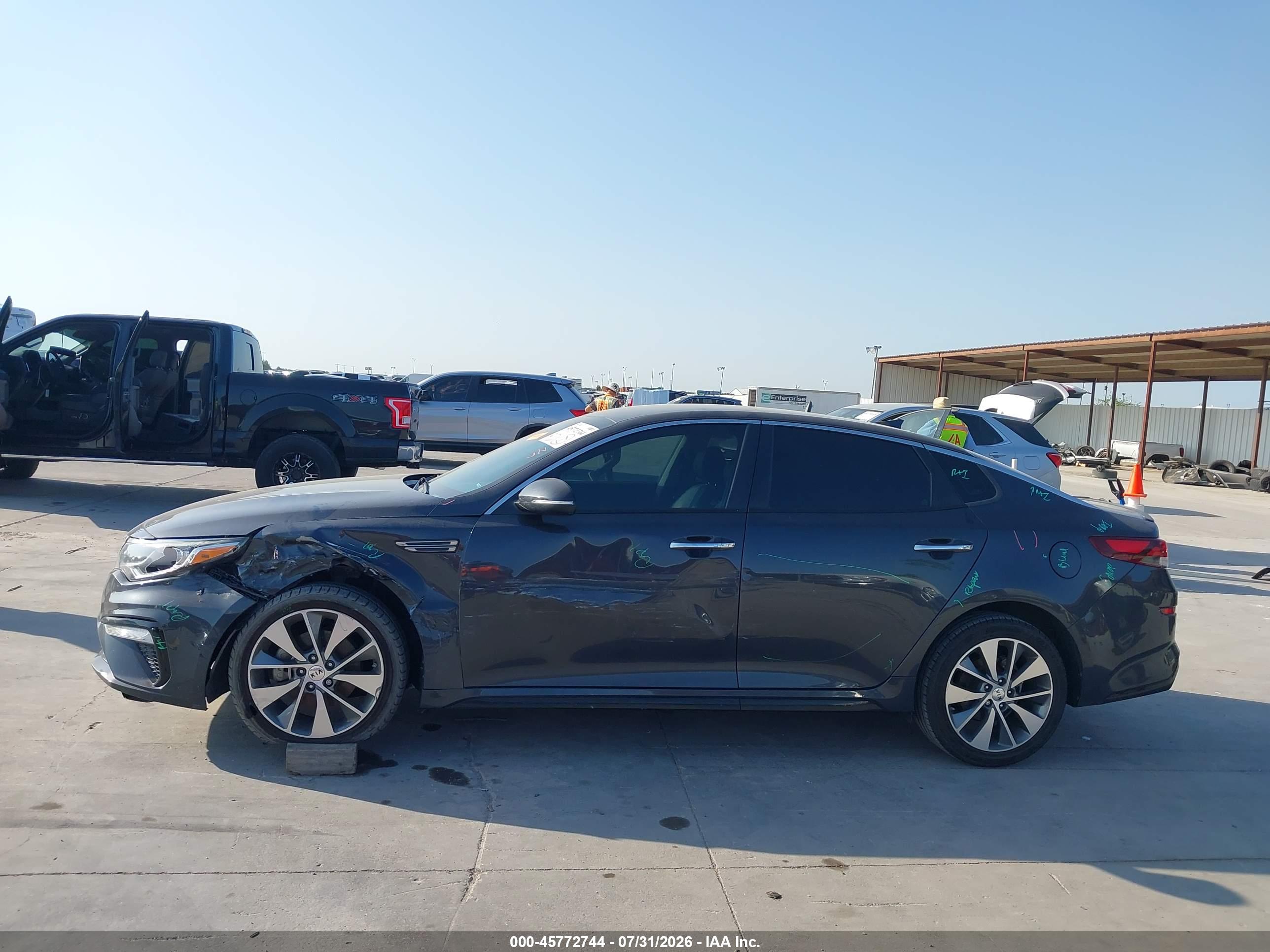 2019 KIA OPTIMA S