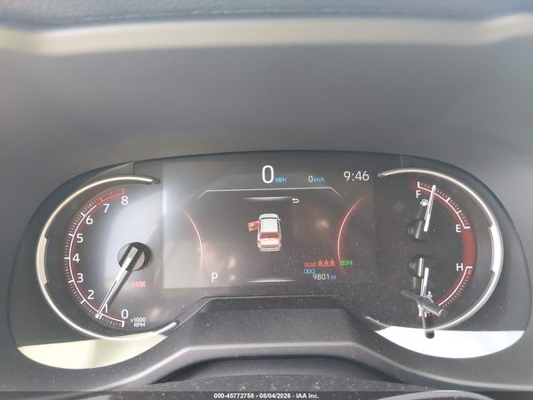 2025 TOYOTA RAV4 XLE