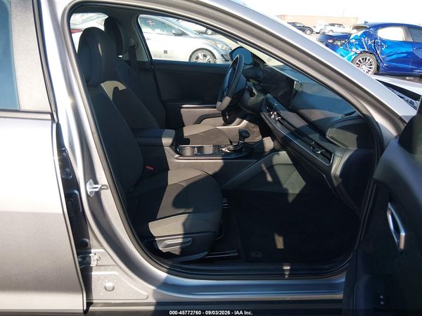 2026 KIA K4 LXS — I5