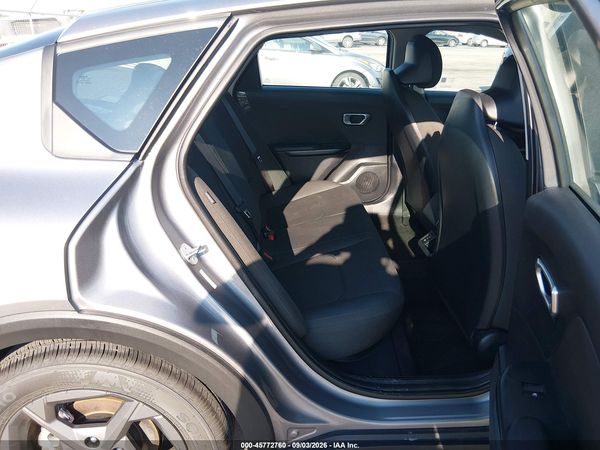 2026 KIA K4 LXS — I8