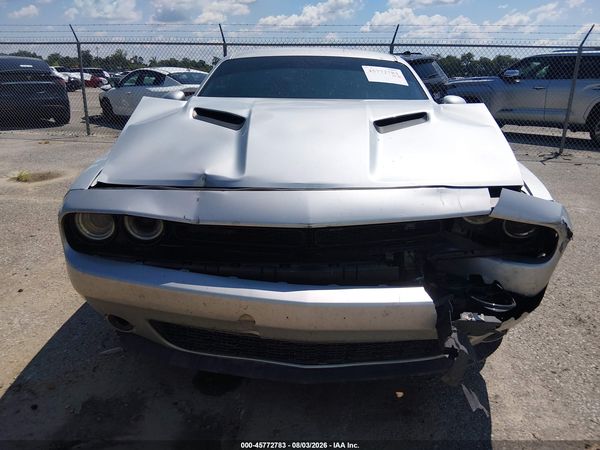 2022 DODGE CHALLENGER SXT