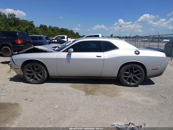 2022 DODGE CHALLENGER SXT