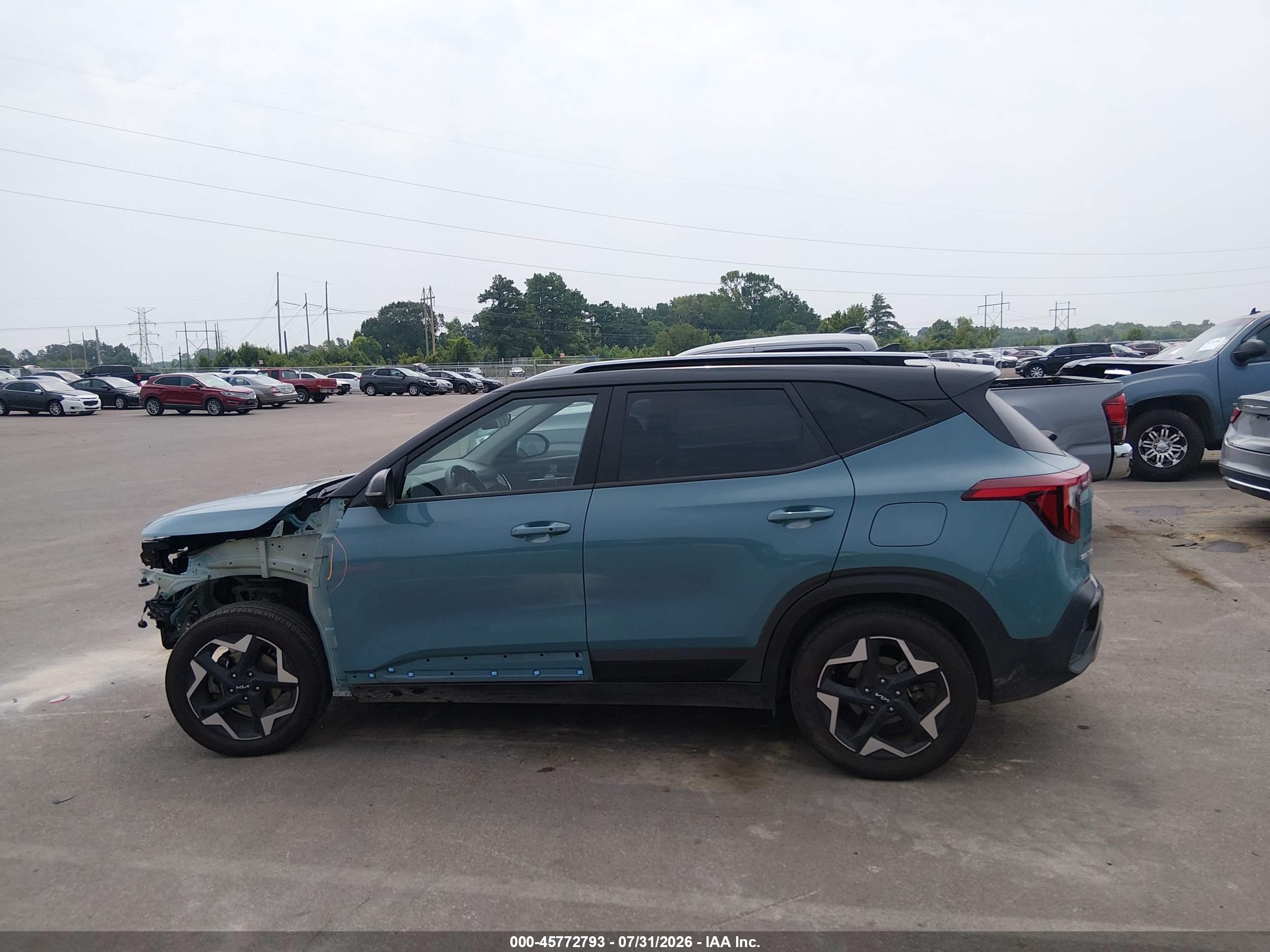 2025 KIA SELTOS S