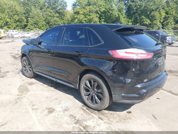 2022 FORD EDGE SE — I3