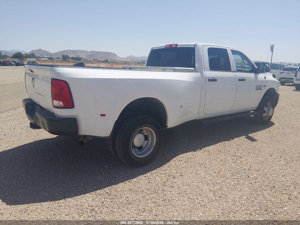 2016 RAM 3500 TRADESMAN — I4