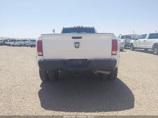 2016 RAM 3500 TRADESMAN — I119