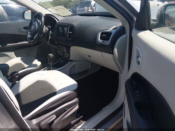2019 JEEP COMPASS SUN AND WHEEL FWD