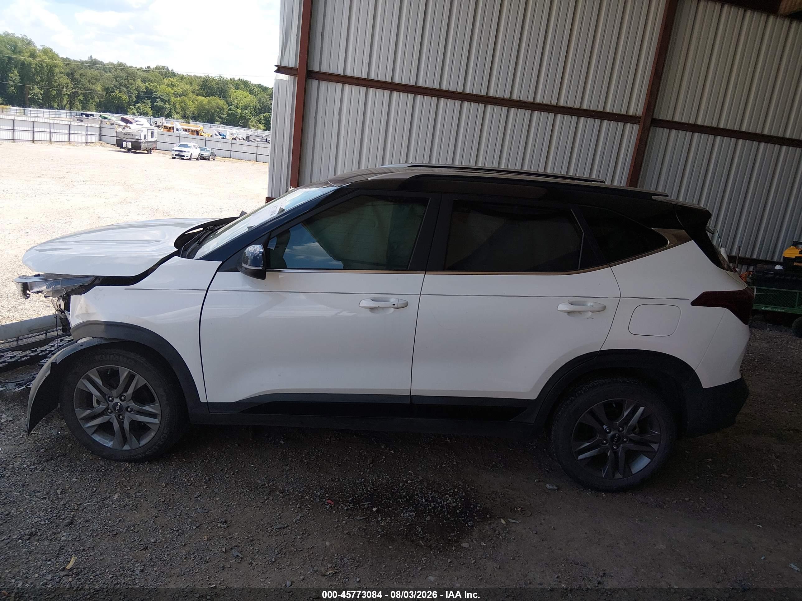 2022 KIA SELTOS S