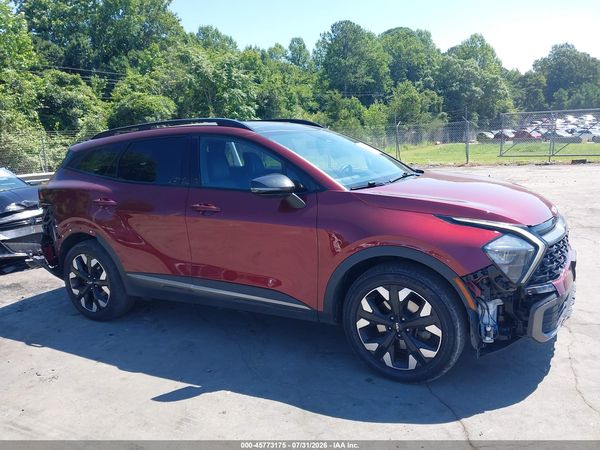 2023 KIA SPORTAGE X-LINE