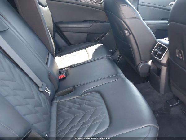 2023 KIA SPORTAGE X-LINE