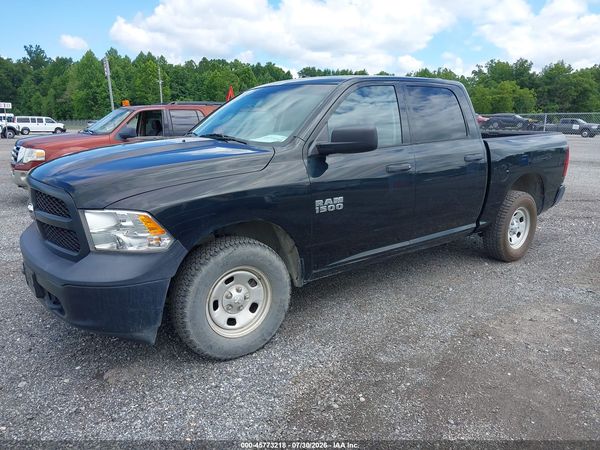 2017 RAM 1500 TRADESMAN  4X4 5'7 BOX