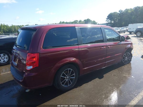 2017 DODGE GRAND CARAVAN SXT — I4