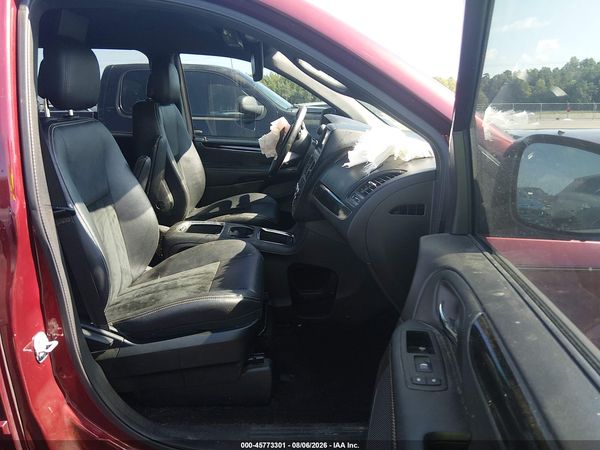 2017 DODGE GRAND CARAVAN SXT — I5